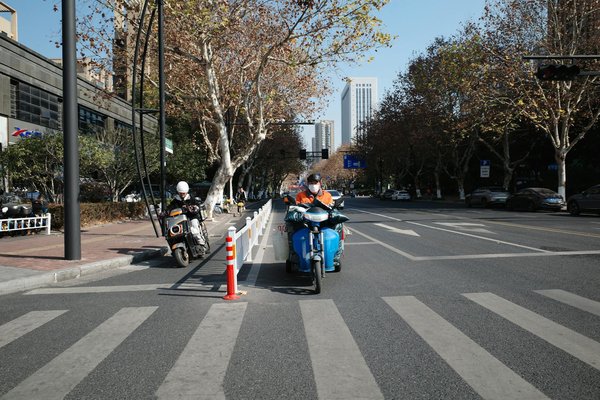 Les avantages d'une cagoule pour casque de moto en hiver